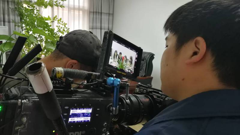 剧本杀式体验：泸定县广告片拍摄公司构建沉浸式消费决策路径
